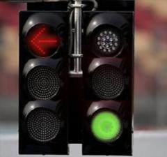 La flecha roja de virar a la izquierda y el verde completo están encendidos, usted observa que no hay tráfico y desea virar a la izquierda: ¿Qué debe hacer?
